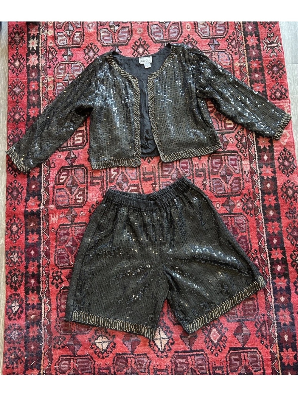 Vintage 1980’s Silk Sequin Beaded 2 Pc Set Jacket Shorts Black Gold S Glamour - Picture 12 of 12